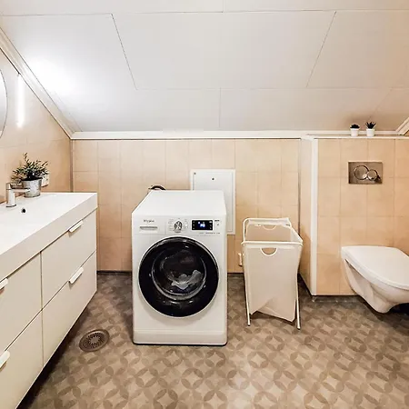 Beautiful In Holum With Wifi